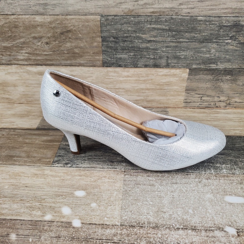 Lifestride Parigi Pump Womens Sz 9.5 W Silver Lover Slip On Closed Toe Heels